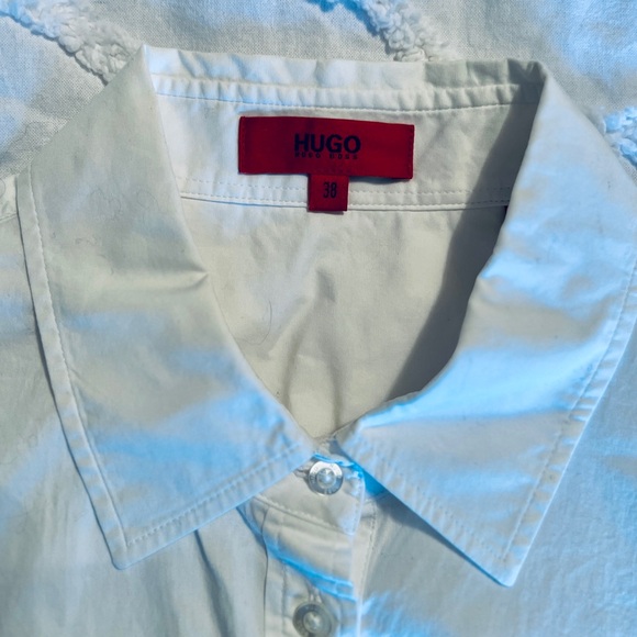 Short-Sleeve Stretch-Cotton Peplum Shirt - Picture 3 of 3